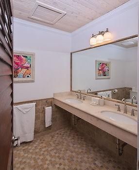 Готель The Delphi Club At Rolling Harbour Sandy Point Екстер'єр фото