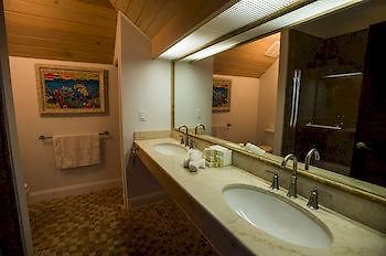 Готель The Delphi Club At Rolling Harbour Sandy Point Екстер'єр фото